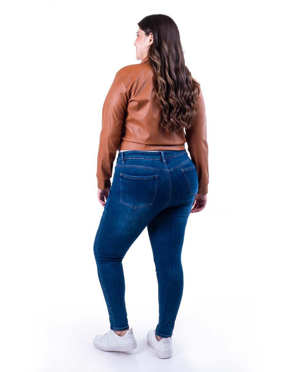 Chamarra impermeable para mujer 4