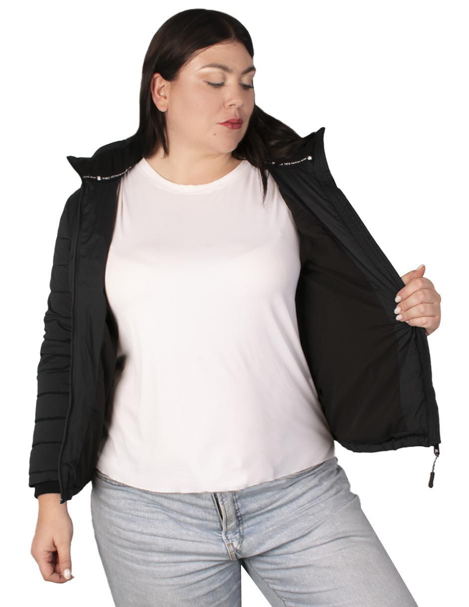 Chamarra impermeable para mujer 2