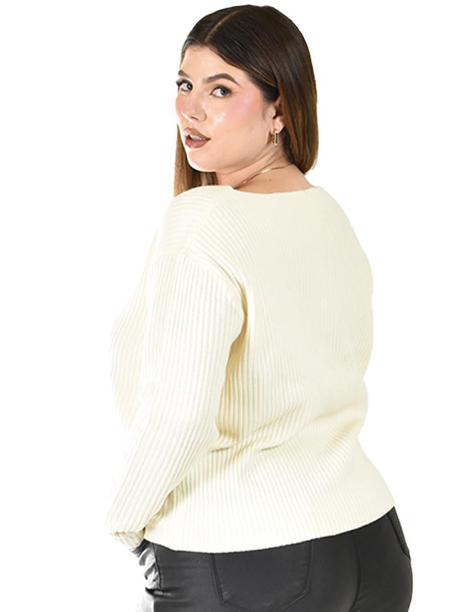 Suéter cuello ojal para mujer 5