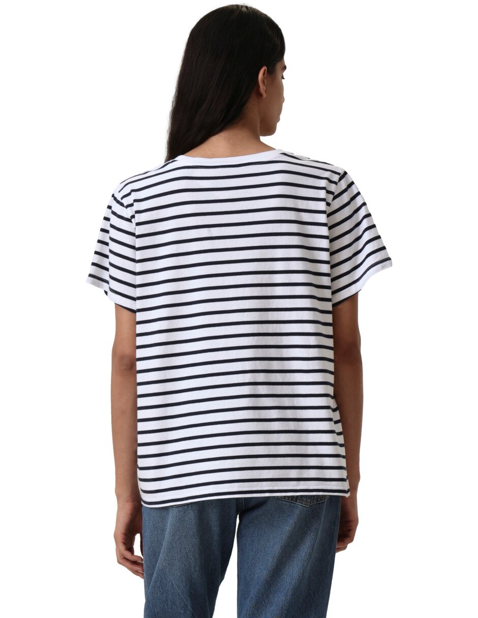 Playera manga corta cuello redondo para mujer 3