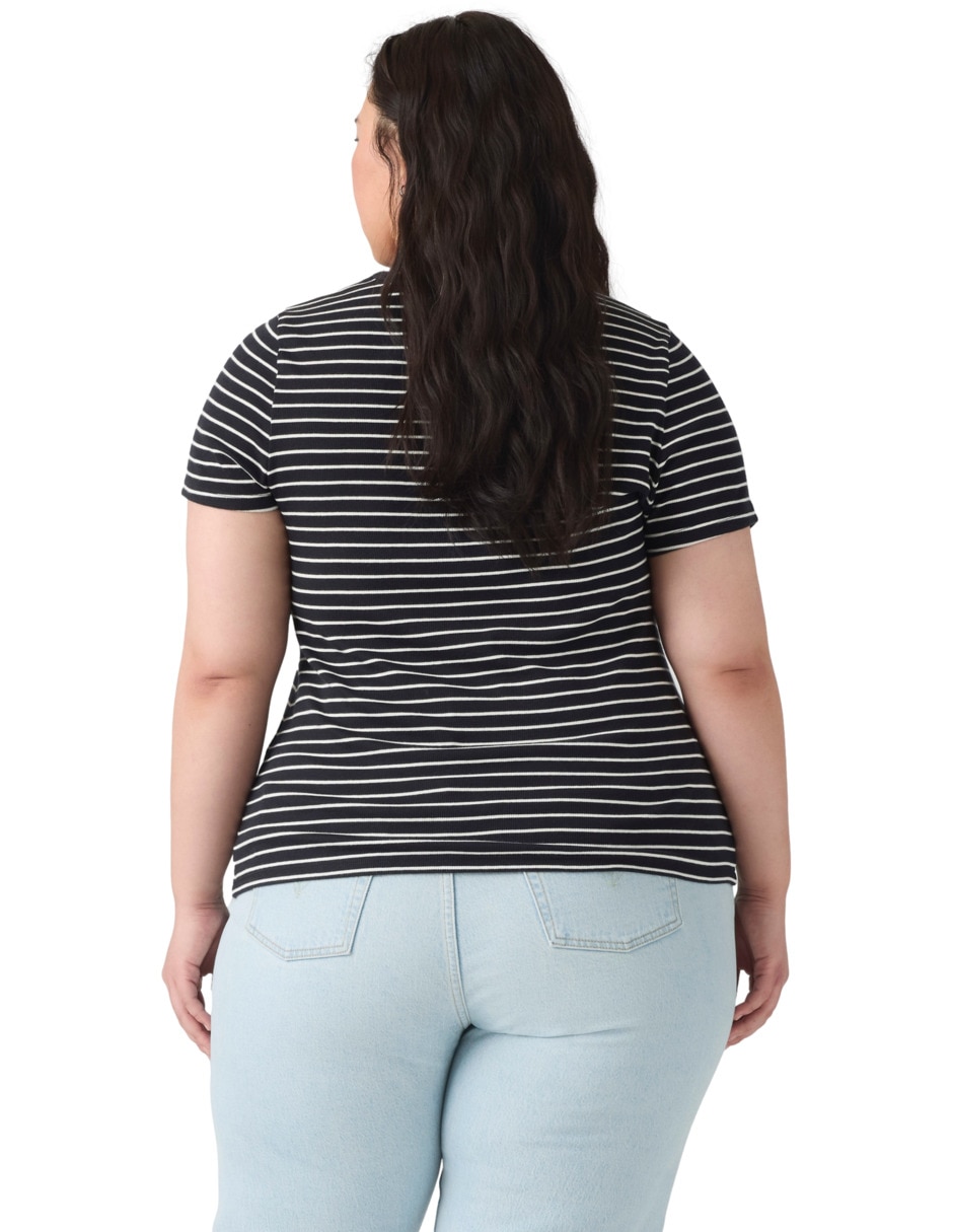 Playera manga corta cuello redondo para mujer 5