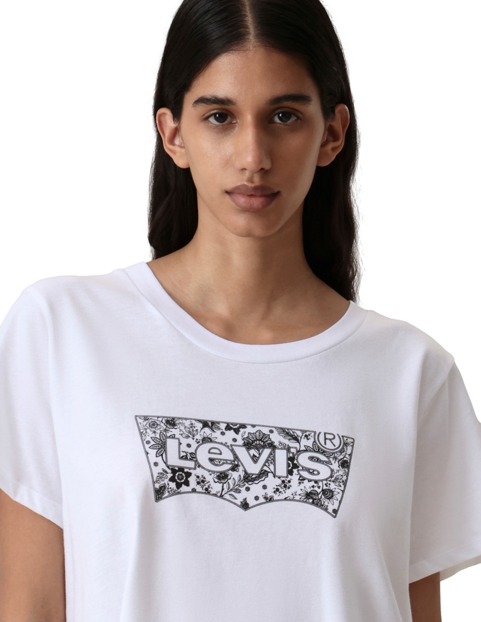 Playera manga corta cuello redondo para mujer 6
